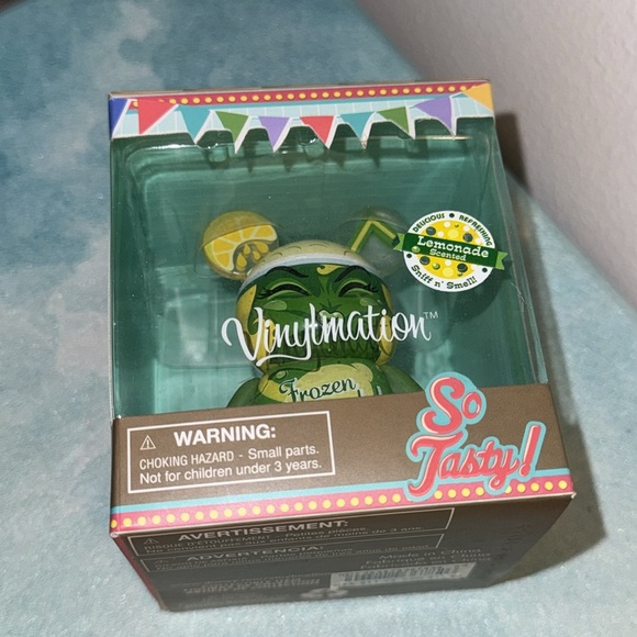 Disney Vinylmation So Tasty Frozen Lemonade Figure NEW - Picture 10 of 13